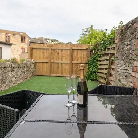 Church House - 2 Bed-Sleeps 4-Tjs21Ch Ilfracombe Esterno foto