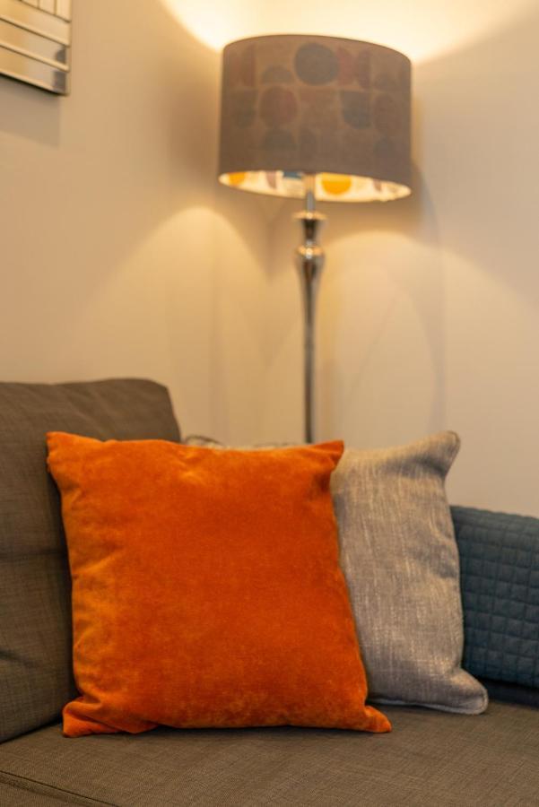 Church House - 2 Bed-sleeps 4-tjs21ch * Ilfracombe
